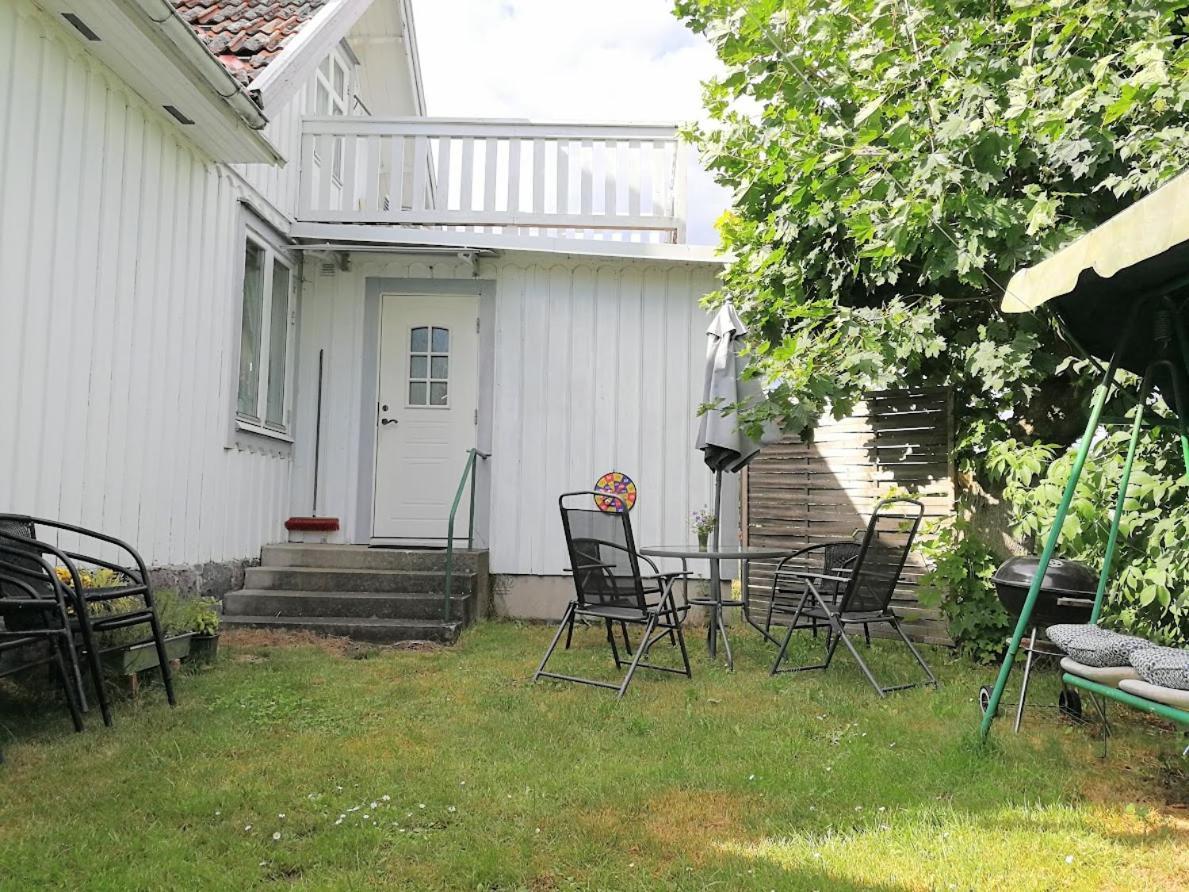 Villa Bond-Garden à Fågelmara Extérieur photo